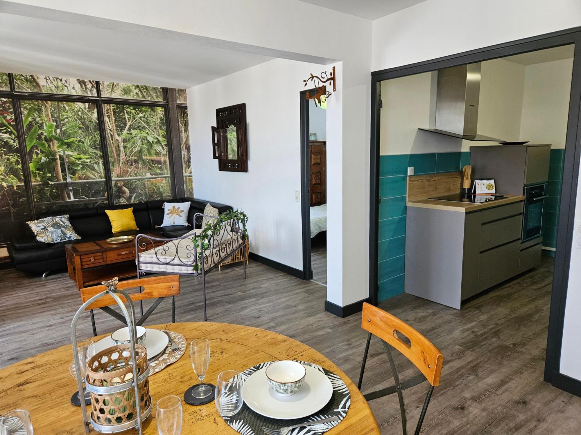 Appartement Le Jardin Imaginaire Champagnole Exterior photo